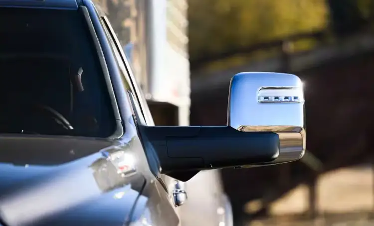 Truck side mirror